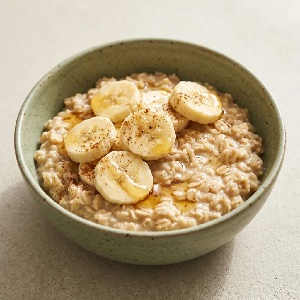Banana Oatmeal with Honey and Ginger