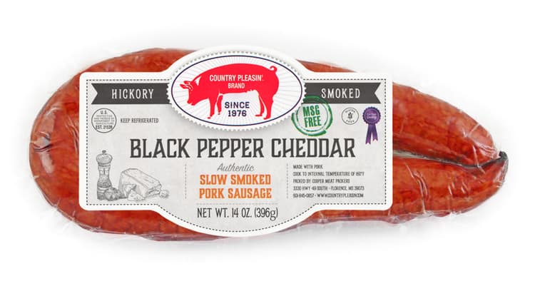 Country Pleasin' Slow Hickory Smoked Pork Sausage Black Pepper Cheddar