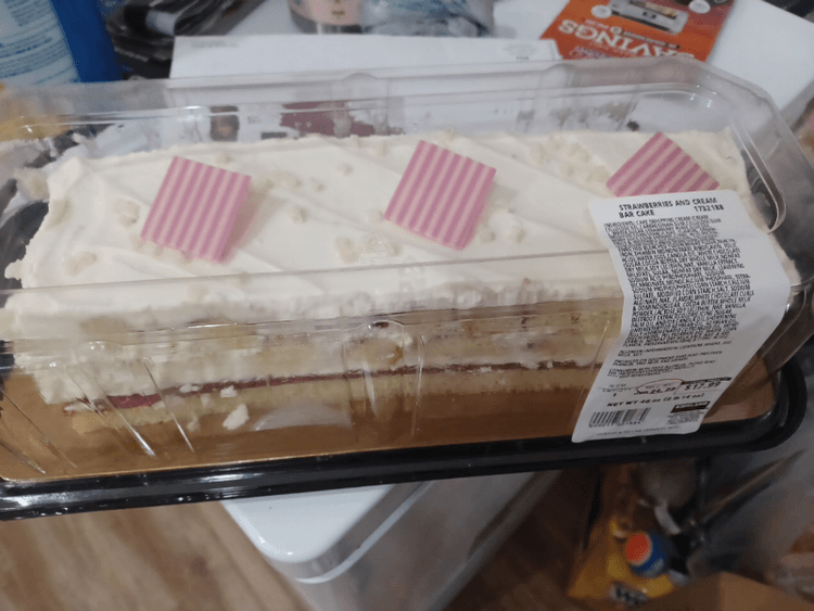Kirkland Signature Strawberries And Cream Bar Cake