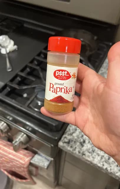 P$$T Ground Paprika