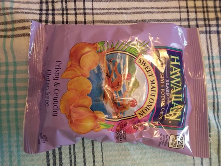 Hawaiian Brand Kettle Style Potato Chips Sweet Maui Onion