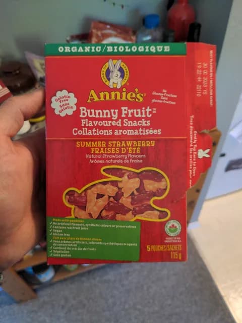 Annie'S Organic Summer Strawberry Bunny Fruit Flavoured Snacks