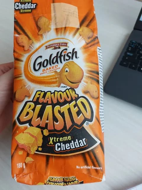 Pepperidge Farm Goldfish Flavour Blasted Xtreme Cheddar Baked Snack Crackers