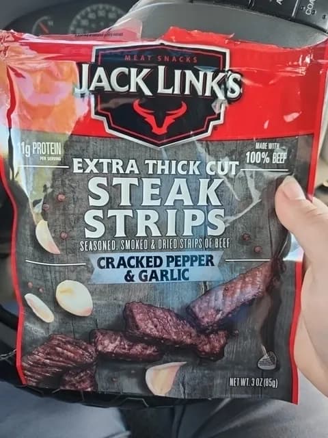 Jack Link'S Extra Thick Cut Cracked Pepper & Garlic Steak Strips