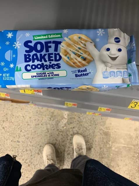 Pillsbury Limited Edition Sugar Wiith Sprinkles & Icing Soft Baked Cookies