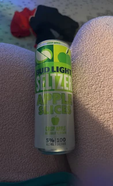 Bud Light Seltzer Apple Slices Crisp Apple Naturally Flavored