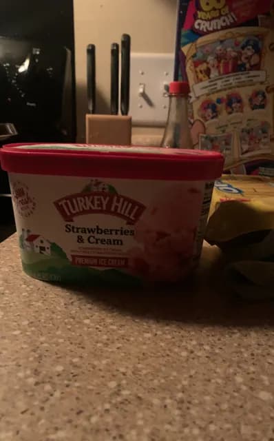 Turkey Hill Strawberries & Cream Premium Ice Cream