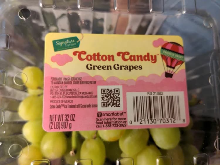 Signature Farms Cotton Candy Green Grapes
