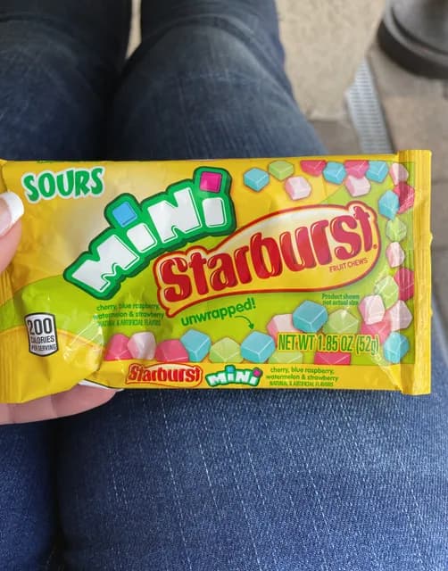 Starburst Mini Sours Fruit Chews