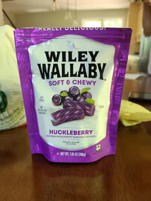 Wiley Wallaby Soft & Chewy Huckleberry Licorice
