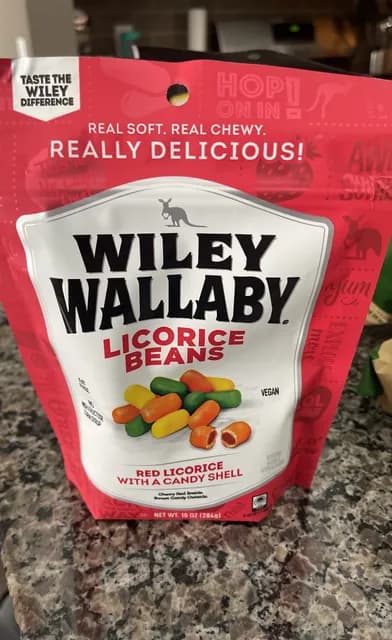 Wiley Wallaby Red Licorice Beans