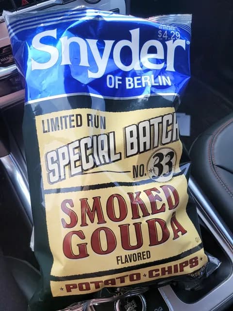 Snyder Of Berlin Limited Run Special Batch No. 33 Smoked Gouda Potato Chips