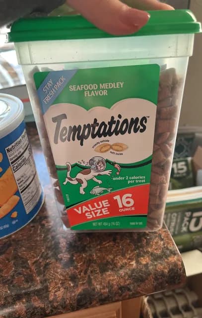 Temptations Seafood Medley Flavor