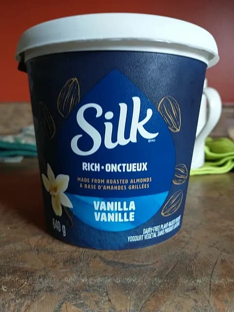 Silk Vanilla Rich-Onctueux Made From Roasted Almonds