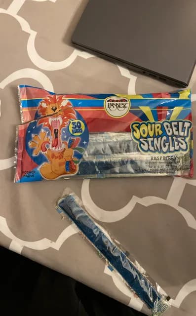 Paskesz Raspberry Sour Belt Singles