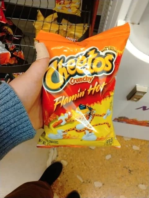 Cheetos Crunchy Flamin' Hot