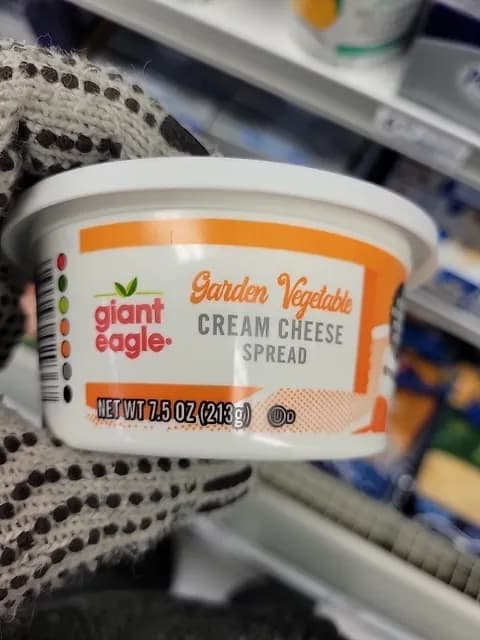 Giant Eagle Garden Vegetable Cream Cheese Spread