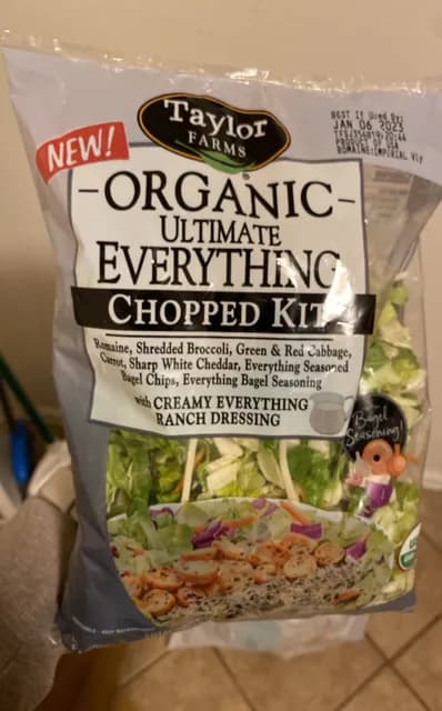 Taylor Farms Organic Ultimate Everything Chopped Kit