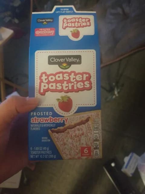 Clover Valley Toaster Pastries Frosted Strawberry