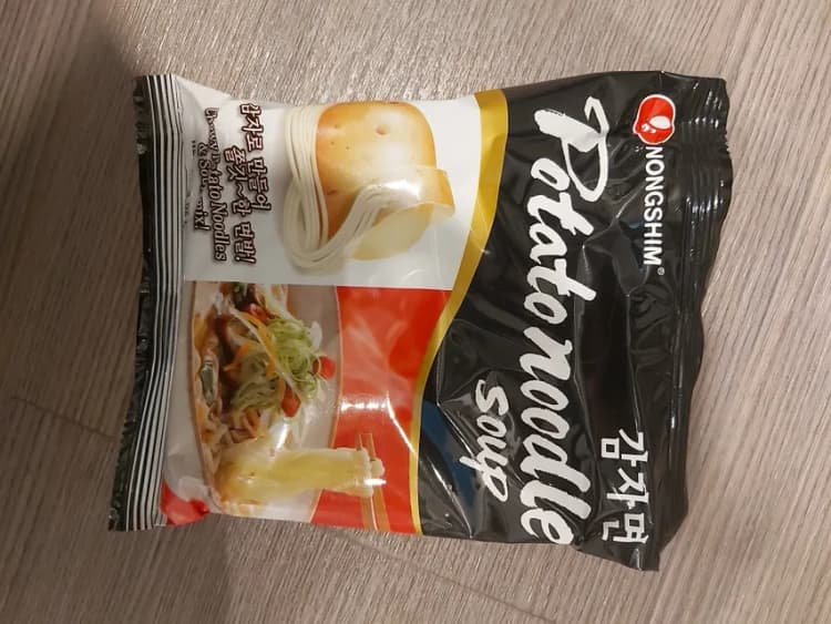 Nongshim Potato Noodle Soup