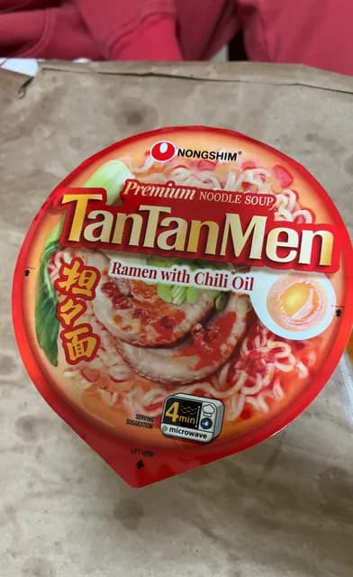 Nongshim Tantan Men Ramen With Chili Oil Premium Noodle Soup