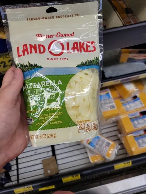Land O Lakes Farmstyle Shreds Mozzarella Cheese
