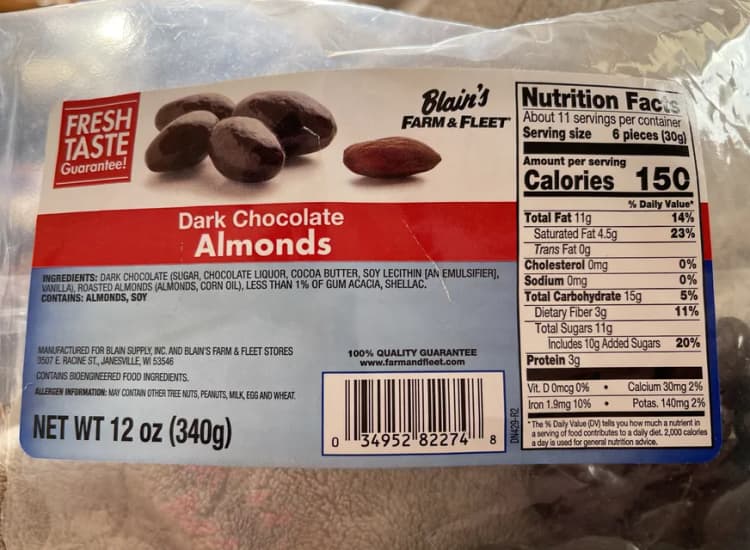 Blain'S Farm & Fleet Dark Chocolate Almonds