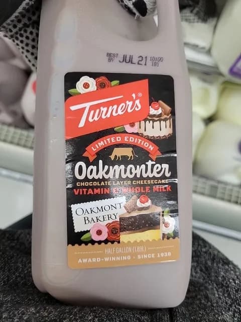 Turner'S Limited Edition Oakmonter Chocolate Layer Cheesecake Vitamin D Whole Milk