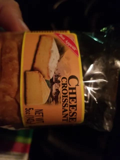 Bon Appetit Cheese Croissant