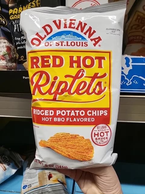 Old Vienna Of St. Louis Red Hot Riplets Ridged Potato Chips Hot Bbq Flavored