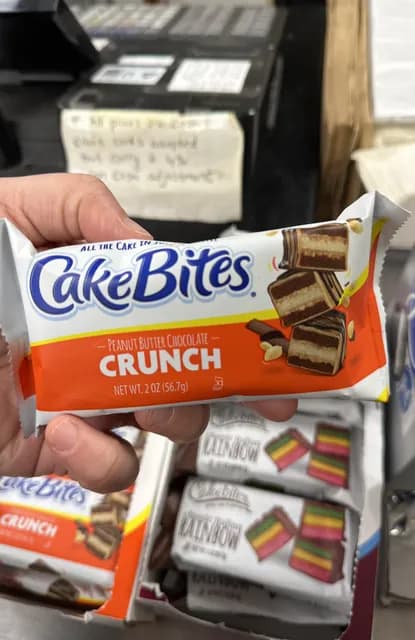 Cake Bites Peanut Butter Chocolate Crunch