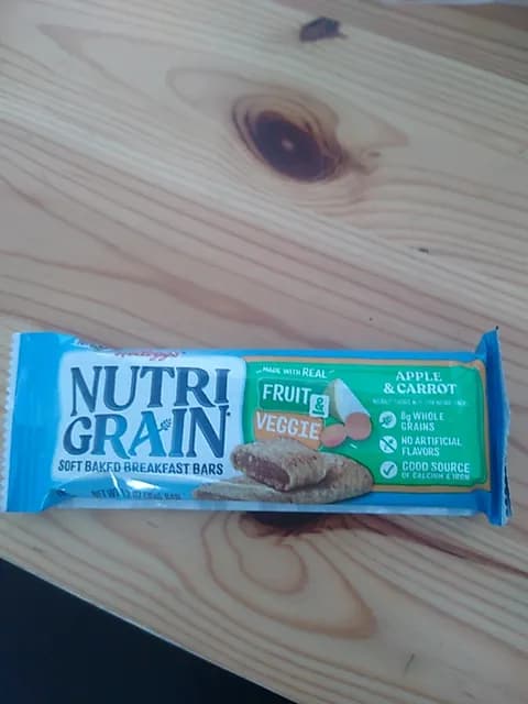 Kellogg'S Nutri Grain Apple & Carrot Soft Baked Breakfast Bars