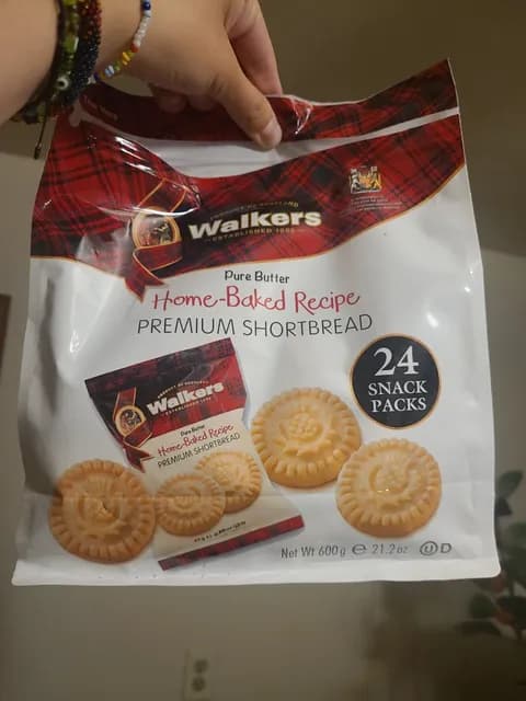 Walkers Pure Butter Home-Baked Recipe Premium Shortbread