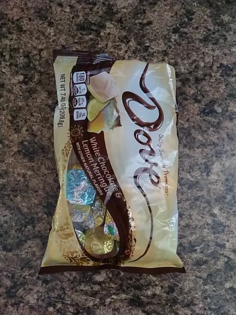 Dove Silky Smooth Promises White Chocolate Lemon Meringue