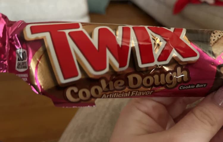 Twix Cookie Dough Share Size