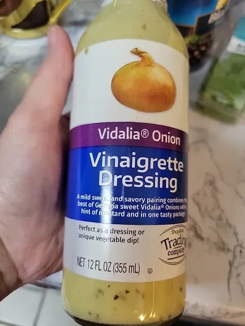 Vidalia Onion Vinaigrette Dressing