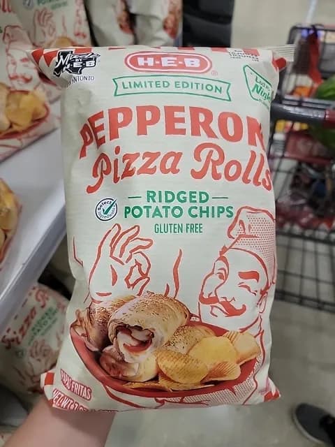 H-E-B Pepperoni Pizza Rolls Ridged Potato Chips Gluten Free