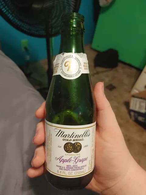 Martinelli'S Gold Medal Sparkling Apple-Grape Juice