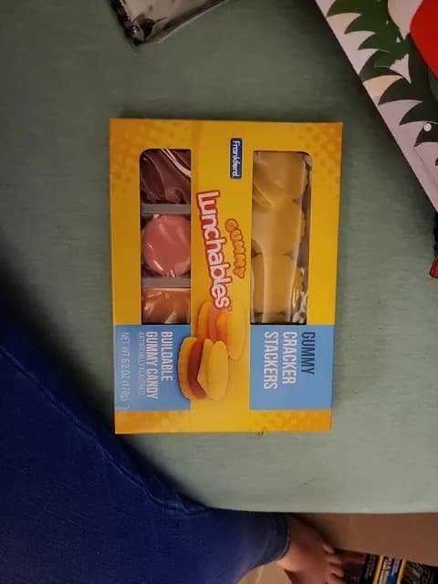 Lunchables Gummy Cracker Stackers