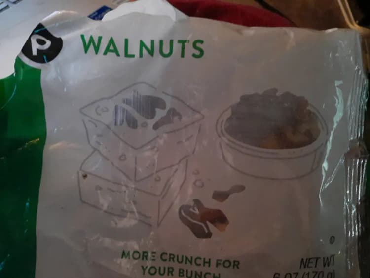 Publix Walnuts