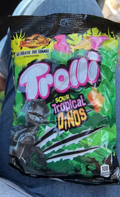 Trolli Jurassic World Sour Tropical Dinos Gummi Candy