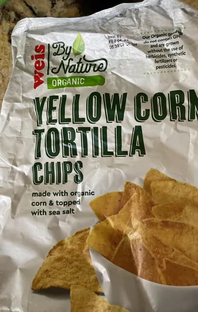 Weis By Nature Organic Yellow Corn Tortilla Chips
