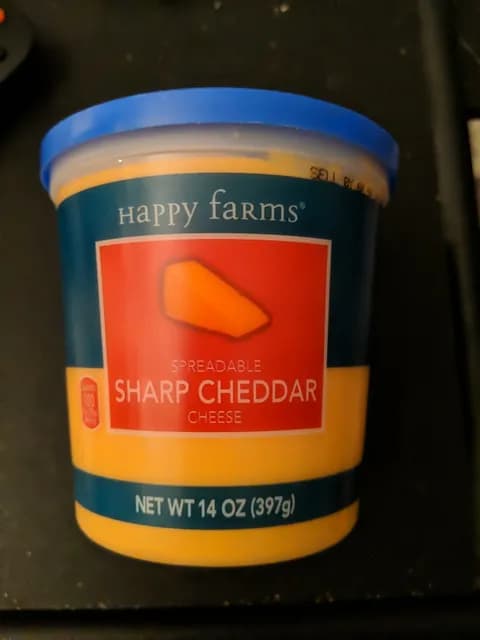 Happy Farms Spreadable Sharp Cheddar Cheese