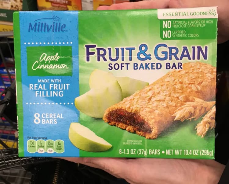 Millville Fruit & Grain Soft Baked Bar Apple Cinnamon