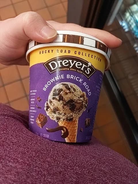 Dreyer'S Brownie Brick Road Ice Cream