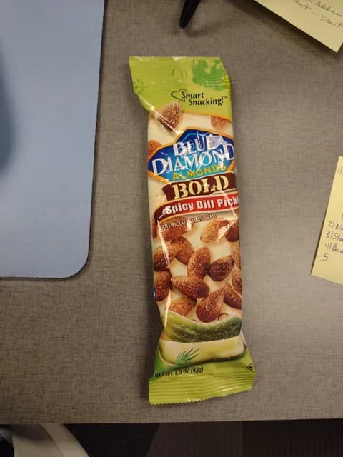 Blue Diamond Almonds Bold Spicy Dill Pickle