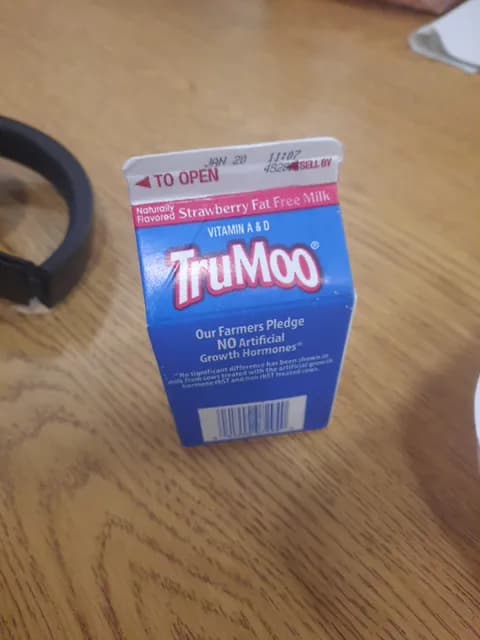 Trumoo Strawberry Fat Free Milk
