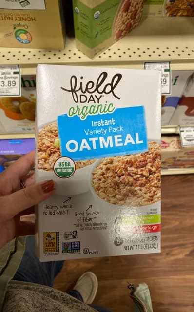 Field Day Organic Instant Variety Pack Oatmeal: 4 Apple Cinnamon, 4 Maple Brown Sugar