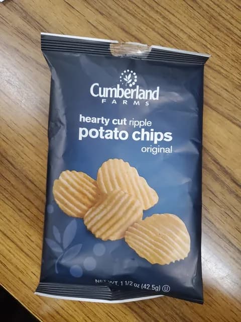 Cumberland Farms Original Hearty Cut Ripple Potato Chips