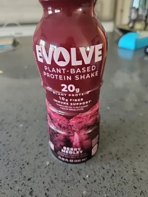 Evolve Plant-Based Protein Shake Berry Medley